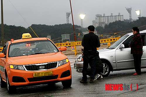 [달라지는 車보험②]할증·할인 기준 '점수·건수제' 중 선택?…실효성 '갑론을박'