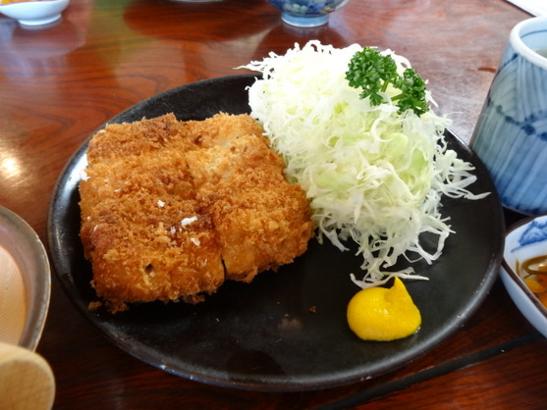  라이딩하고 먹는 돈까스에 커피한잔 꿀맛이예요