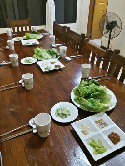  저녁식사는 맛있는 삼겹살로~