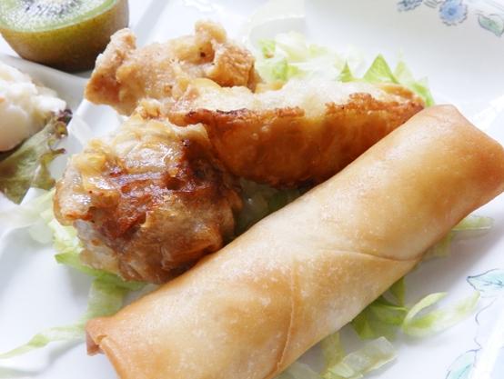  엄청 바사삭한 식감의 맛난 춘권