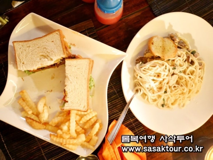  롬복 신혼여행) 맛집 따만(Taman)에서 식사를 해봐요!!