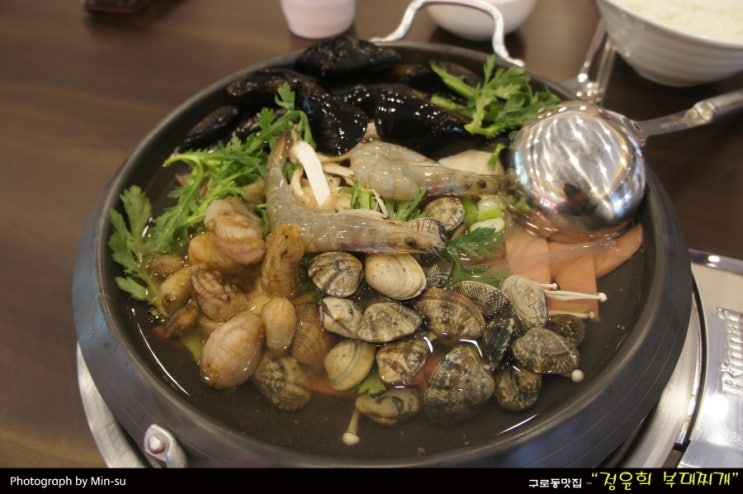  구로동 점심에 부대찌개 생각나면 - "동두천 부대찌개"