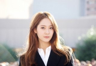 크리스탈 사복패션스타일 파헤치기!