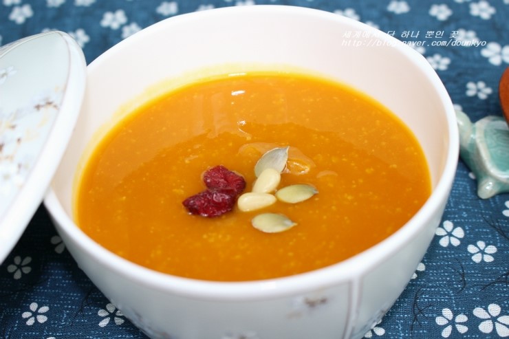  호박죽끓이는법 과 칼로리 와 효능  (かぼちゃ粥の作り方とカロリーと効能)