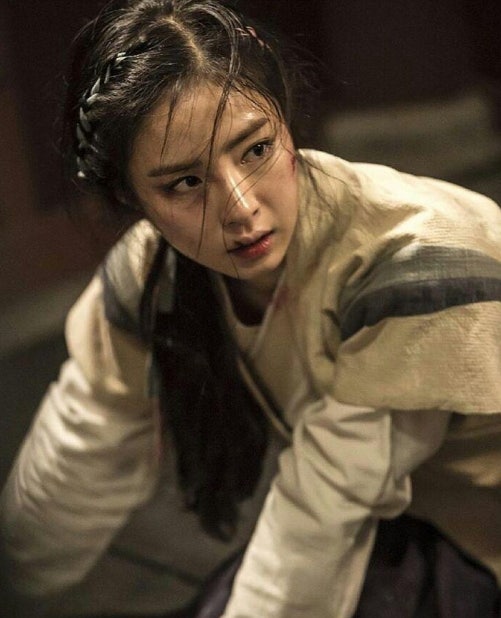 신세경 옆모습 청순 그 자체