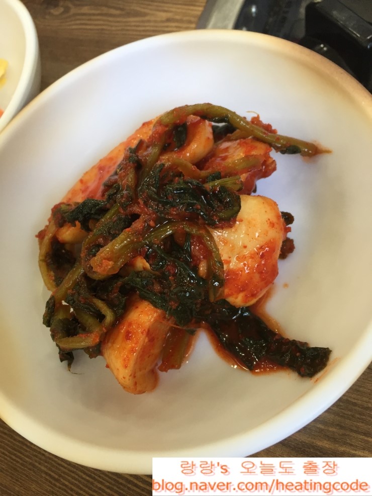  안산에 송탄 부대찌개 왔는데 이건 첨 먹어보네요 