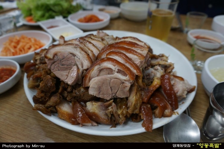  서초구 양재동맛집으로 유명한 - "영동족발"