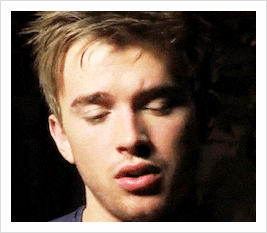 tumblr_m1tgs32eEq1rrugxlo2_250.gif?type=