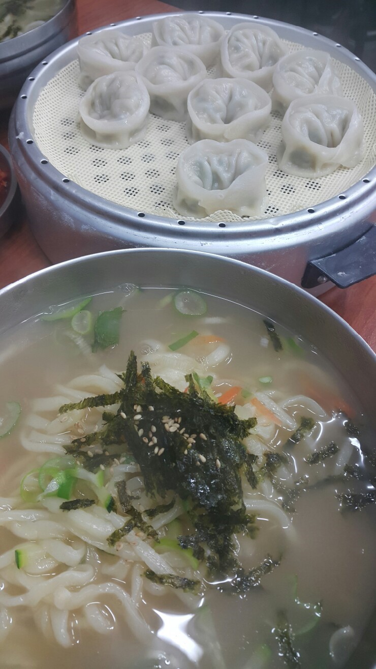 군포 산본시장 시장칼국수 든든한 한끼 군포 산본시장 시장칼국수 든든한 한끼
