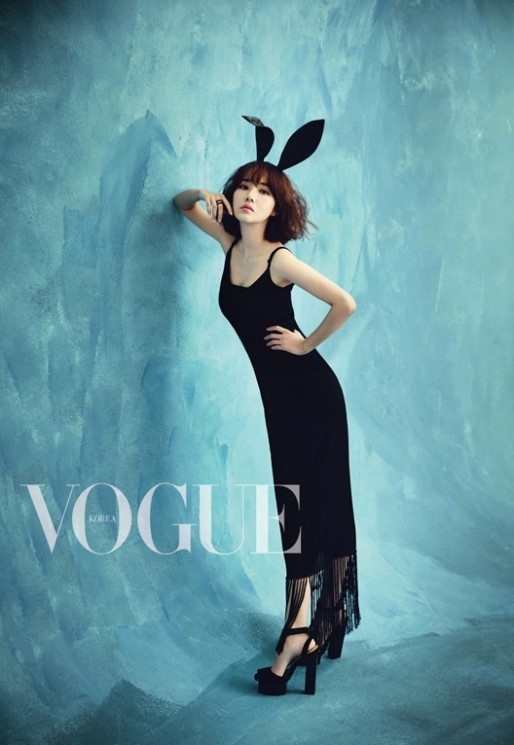 이정현 : VOGUE : 성실한 나라의 앨리스 : 순수헤어 / 순수메이크업 / 잡지화보 / 잡지인터뷰 / 헤어스타일 / 메이크업 / 순수설레임점 / 앨리스 이정현 /