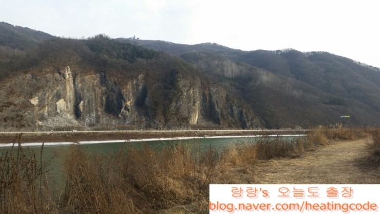  단양천 지나다가 그냥 몇장