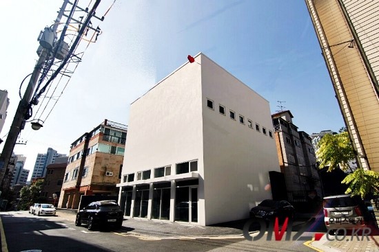  강남 1~2층 복층 스튜디오임대 - 신축, 예쁜외관, 편리한 주차