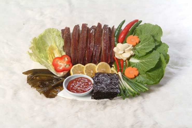 과메기 맛있게 먹는 법 = 소주 한잔, 자극적 식욕 과메기 이미지 과메기 맛있게 먹는 법 = 소주 한잔, 자극적 식욕 과메기 이미지