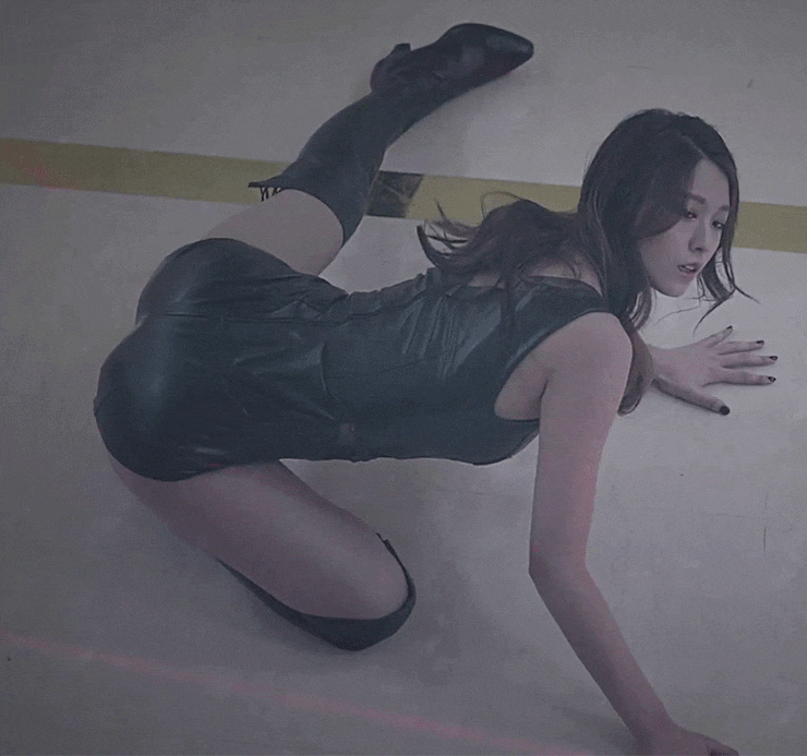  설현 움짤 모음 설현 뒤태 몸매