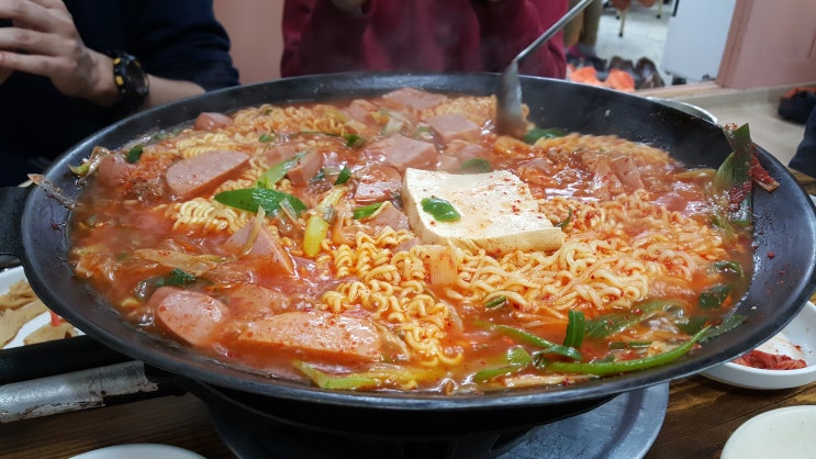  부대찌개 맛집 의정부 오뎅식당 정말 맛있더라고요!