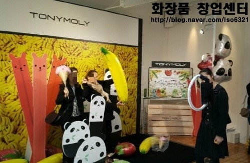 국내 화장품 로드숍 브랜드 토니모리, 유럽서 론칭 국내 화장품 로드숍 브랜드 토니모리, 유럽서 론칭