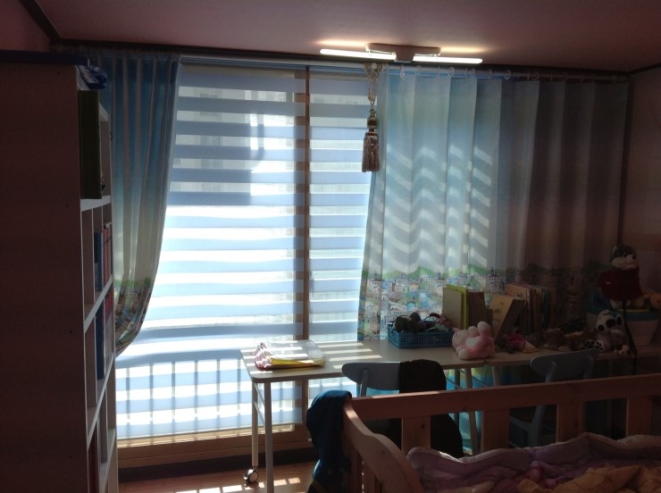  [좋은아침창] 자녀방에는 스카이블루 콤비블라인드로!