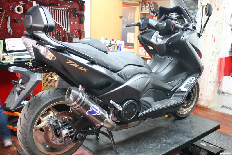 22045円 【超目玉】 TMAX 前期対応 Front Face 塗装済 22045円 【超目玉】 TMAX 前期対応 Front Face 塗装済