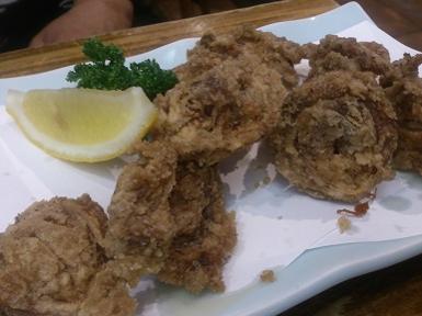  바사삭 치킨과 담백한 닭꼬치구이