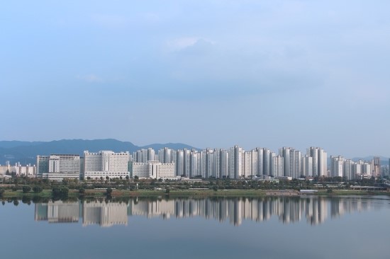 [증여세 세무사] 분양권 명의 변경시 세금은?