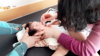  [생후65-70일 육아일기]2개월 아기발달 : 잠투정/공갈젖꼭지/목가누기/예방접종/백일상준비