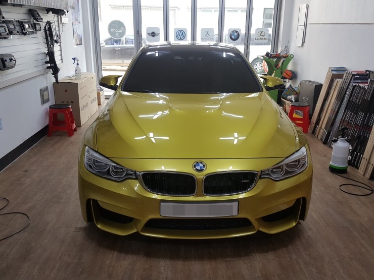  BMW M4 순정형 하이패스 뷰게라900V장착