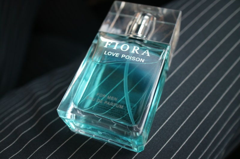 Fiora love poison perfume top