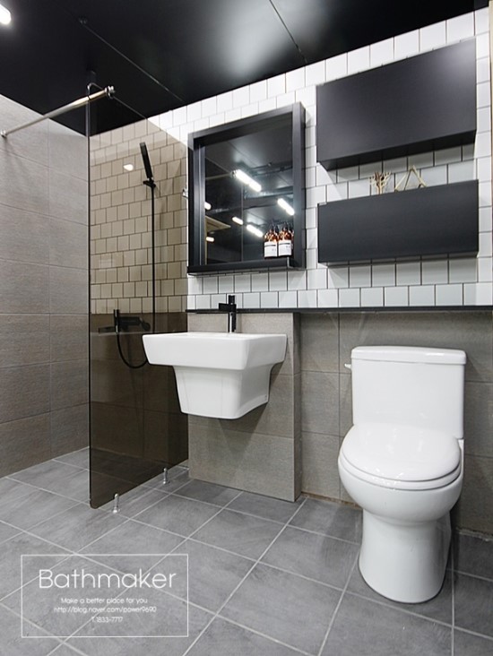 바스메이커 새로운 욕실 부스 두 번째 타일로 포인트를 준 욕실 리모델링 스타일 