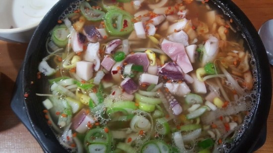  꽃게등갈비찜의 매력에 푹 빠져서