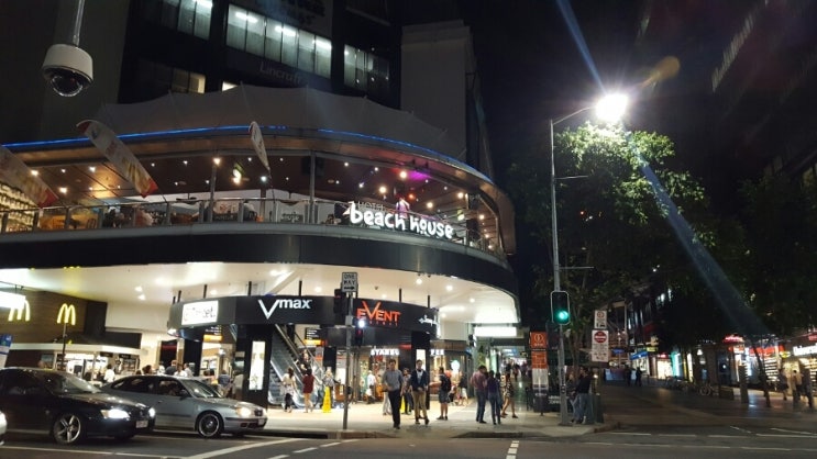  [Brisbane D+37,38] I'm still alive very well today