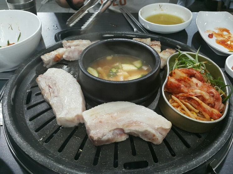  화정 엉터리생고기왔어용