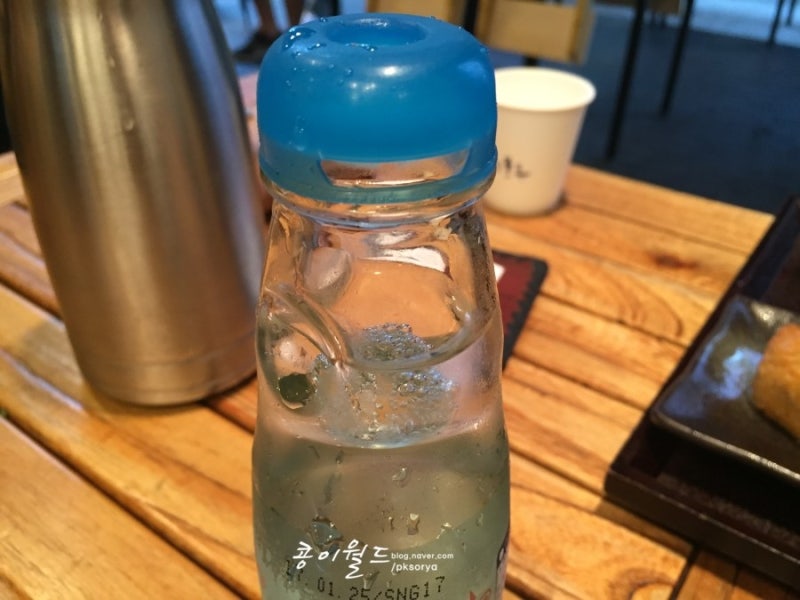 일본 구슬음료 라무네 먹는법 : 네이버 블로그