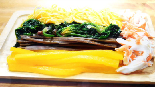 친숙한 음식, 김밥