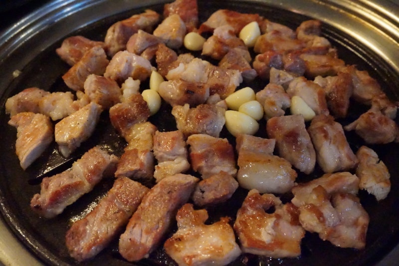 강남역 삼겹살 맛집:) 3cm 두꺼운 삼겹살 신부자식당:) : 네이버 블로그