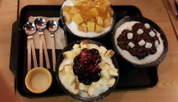  합정카페 빙수한그릇