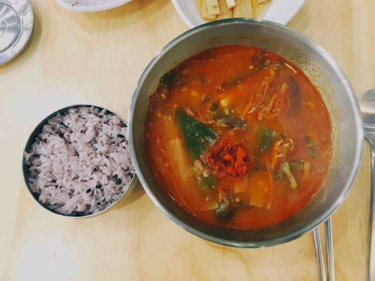 포항 효자시장 육개장 맛집 "조선38육개장"