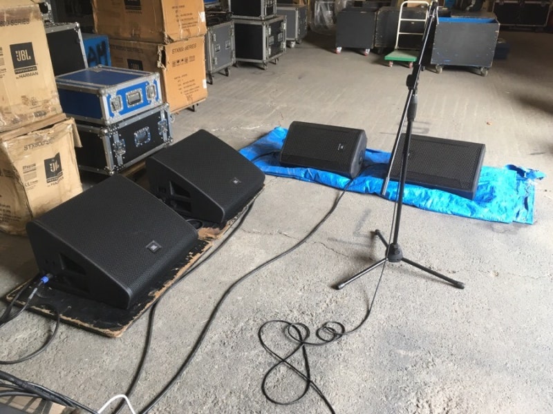 Jbl m20 discount