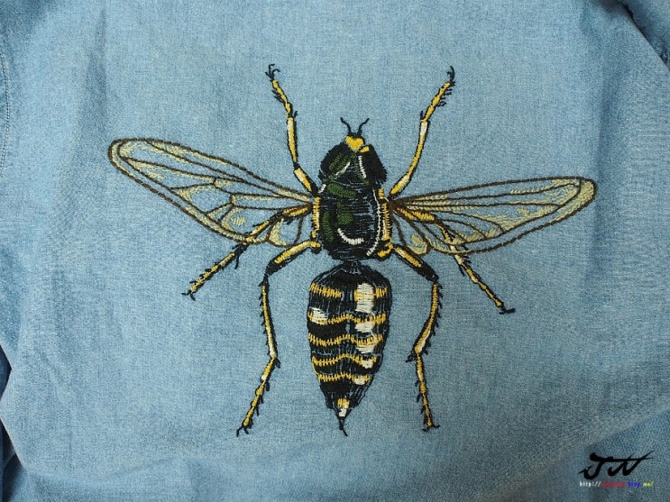  LVC(LEVIS VINTAGE CLOTHING) CHAMBRAY BEE EMBROIDERY SHIRT 엘브이씨 샴브레이 벌 자수 셔츠