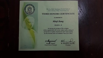  Kelly와 Andy가 우등상을 받아 왔어요~