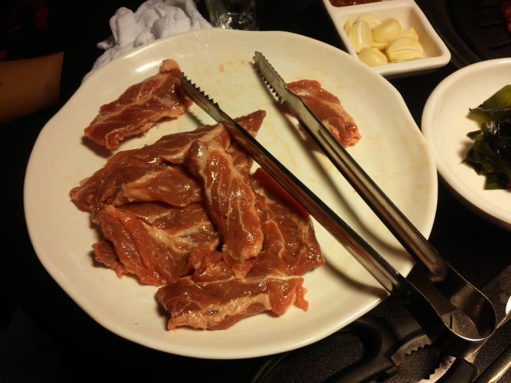 <청주 주성동> 낙엽살이 맛있는 율량 2지구 9292 생고기 <청주 주성동> 낙엽살이 맛있는 율량 2지구 9292 생고기