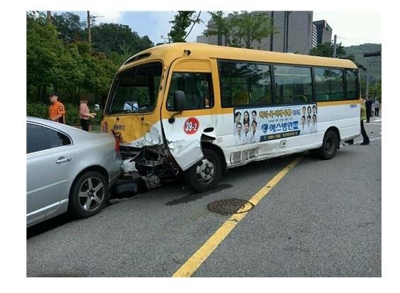  운전기사 용변보러간 사이 버스 비탈길 굴러간 버스 처벌수위 