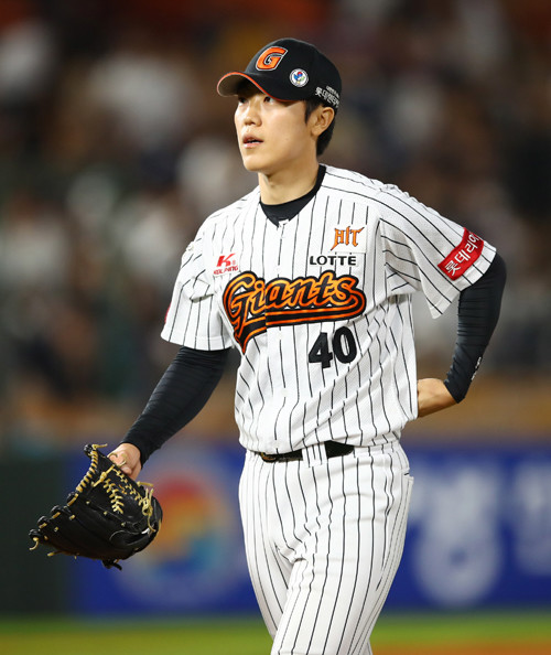 박진형의 호투와 <b>손아섭</b>-맥스웰의 <b>맹활약</b>으로 다시 승리한 롯데