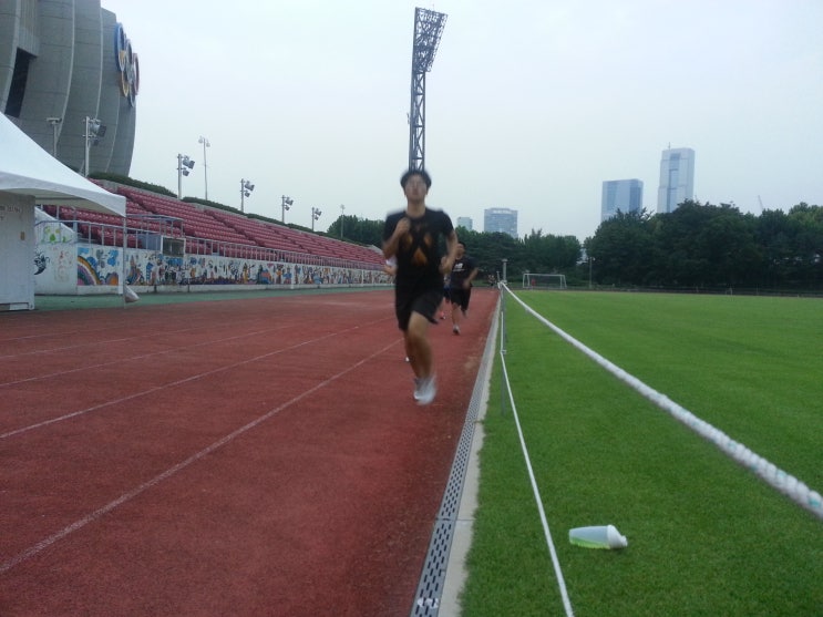  (송파구체대입시,잠실체대입시,강남구체대입시)-비바체대입시 잠실종합운동장 1500M 측정