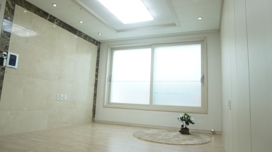  석수 시장 인근 3룸 신축 채광좋은 빌라