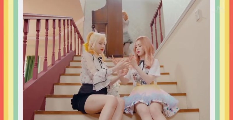 레드벨벳 러시안룰렛 뮤비 캡쳐 : 네이버 블로그