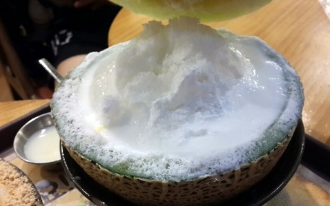  요거통통메론 처음 맛보다