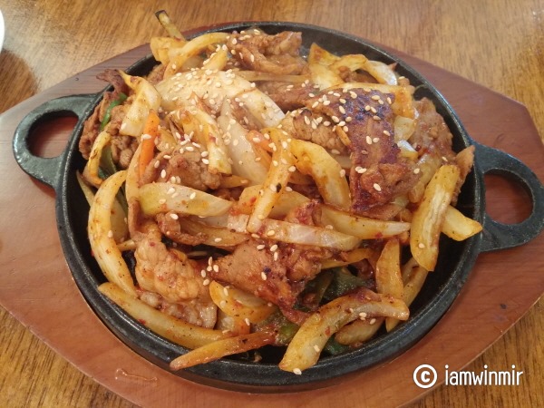 신림동 / 대학동 고시촌 밥집 덕봉식당 신림동 / 대학동 고시촌 밥집 덕봉식당
