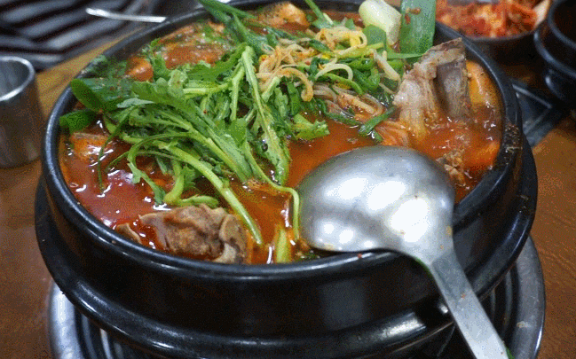 <청주 청주대> 청주대 맛집 감자탕이 푸짐한 왕뚝배기 <청주 청주대> 청주대 맛집 감자탕이 푸짐한 왕뚝배기