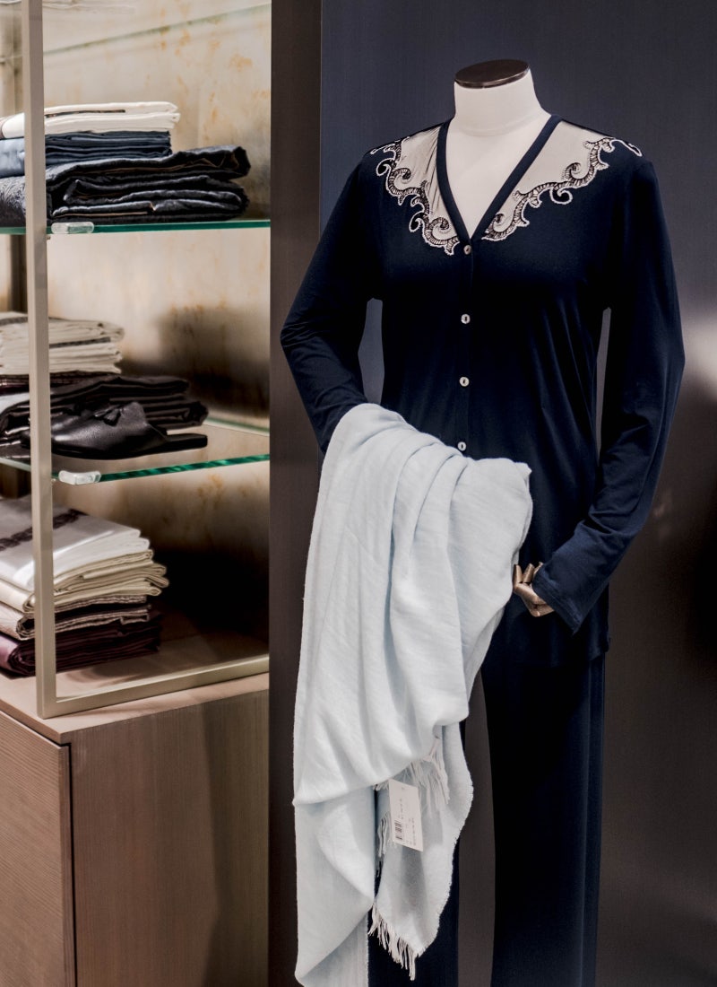 이태리 럭셔리 홈리빙 브랜드 FRETTE 프레떼 @갤러리아백화점WEST : 네이버 블로그, image size:800x1100