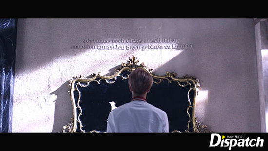 Dispatch 血汗涙 Mv 解読 和訳 防弾少年団 Bts 네이버 블로그